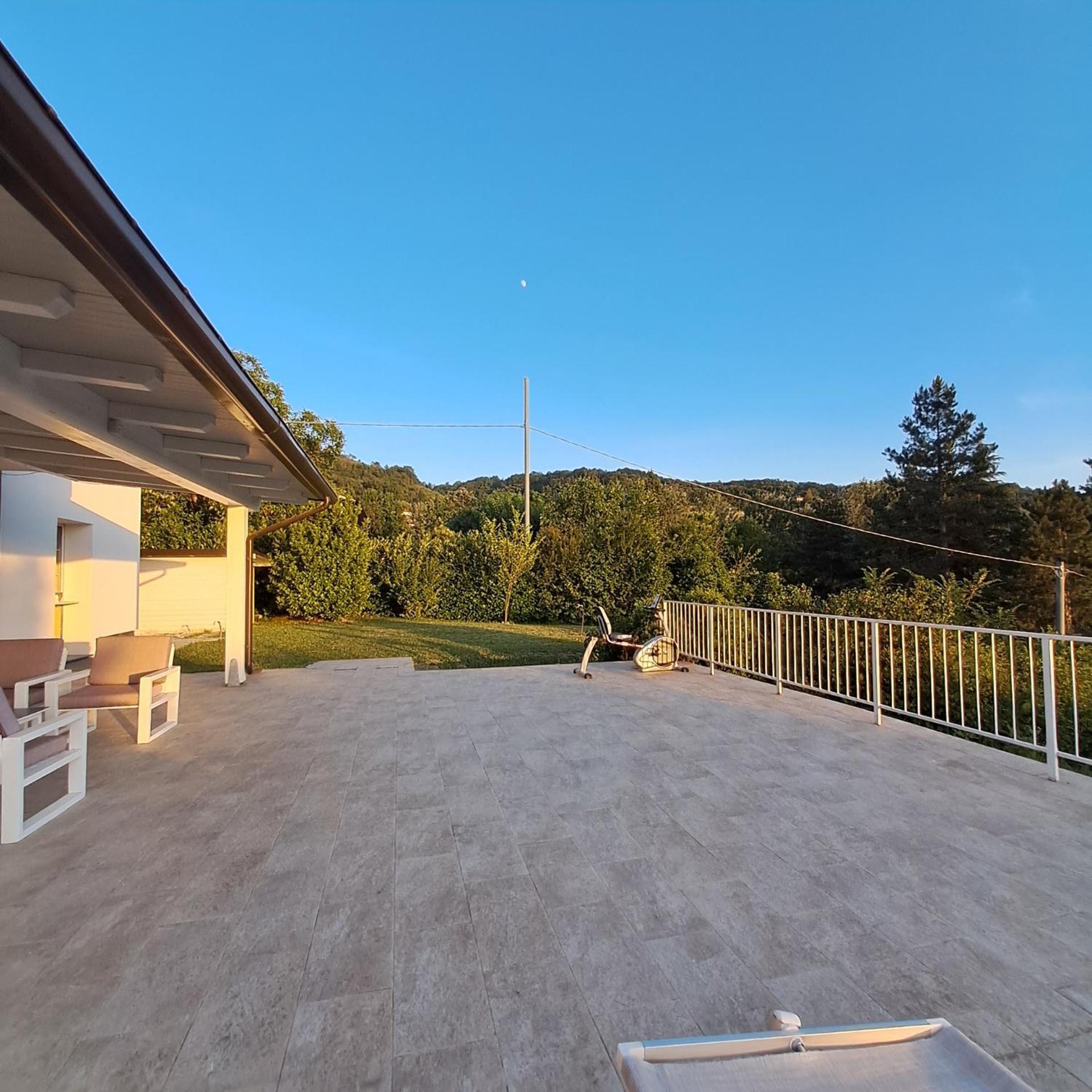 Terrazzaponente Bed & Breakfast Monte San Pietro Bagian luar foto